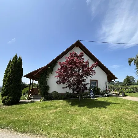 Gustis Huesli - Alpensicht & Pur By Interhome 호헨스반트