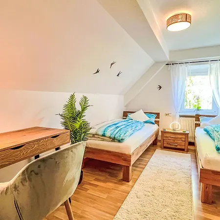 Gustis Huesli - Alpensicht & Pur By Interhome 호헨스반트