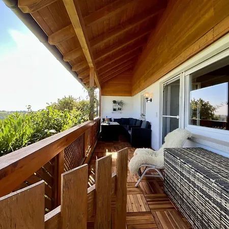 Gustis Huesli - Alpensicht & Pur By Interhome